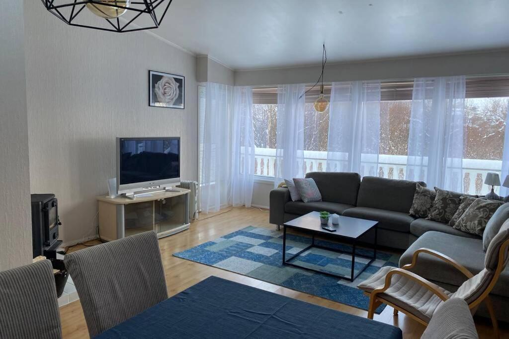 Koselig Hus Til Leie Pa Stokmarknes I Vesteralen Apartman Kültér fotó